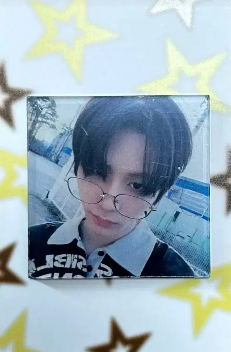 Boynextdoor Taesan Weverse pre-order benefit magnet