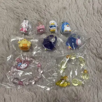 컬러풀 캐릭터 캡슐 토이 세트