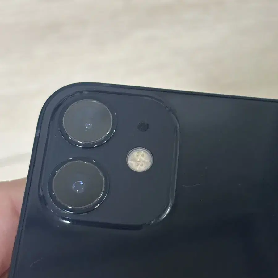 今だけ値下げ中。 美品Apple iPhone 12 miniブラック Apple iPhone 12 mini （ブラック） 64GB