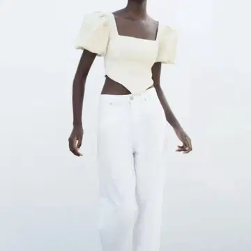 ZARA 퍼프 슬리브 탑 크롭 길이 배꼽 흰색 화이트 캐주얼