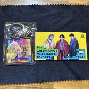 미세스 키링 아크릴 Mrs.GREEN APPLE 라라포트