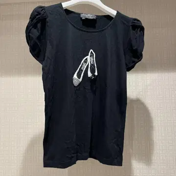 페라가모 티셔츠