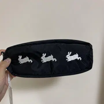 토끼 자수 나일론 파우치