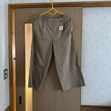 베이지 치노 팬츠 와이드 3 돼지 자수