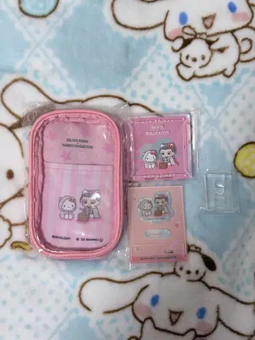 골든 카무이 오가타 산리오 묶음 판매