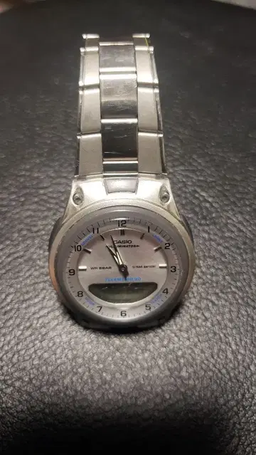 CASIO 디지털 시계 스테인리스