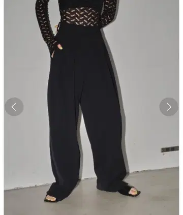 투데이풀 TODAYFUL Tuck Twill Trousers
