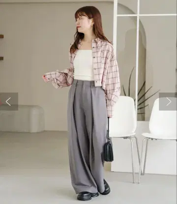 턱 슬랙스 팬츠 그레이