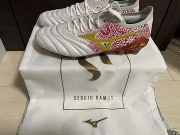 Mizuno Sergio Ramos 신발