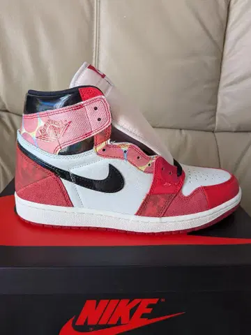 AIR JORDAN 1 RETRO HIGH OG SP 스파이더맨