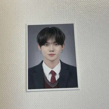 TXT MOAZONE 조명 사진 영준