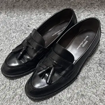REGAL 태슬 로퍼 블랙 Worth collection