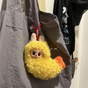 의류 라브루 옷 갈아입기 labubu