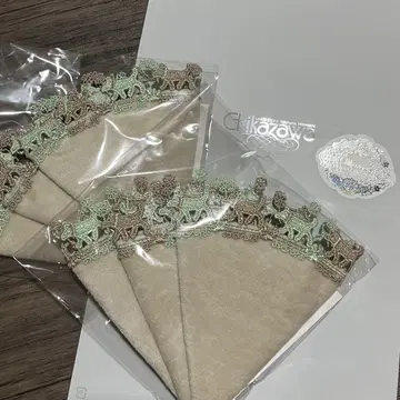 치카자와 레이스 손수건 산책 2장