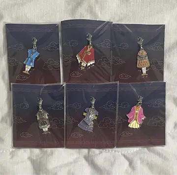 무대 킹덤 랜덤 제국 극장 의상 디자인 키링 세트