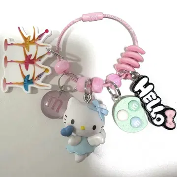 자라자라 키링 키티