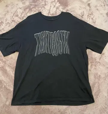 TIGHTBOOTH 블랙 티셔츠 L 사이즈
