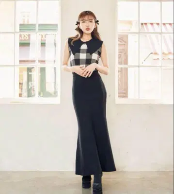 Darich 빅 칼라 깅엄 체크 니트 롱 원피스 BLK