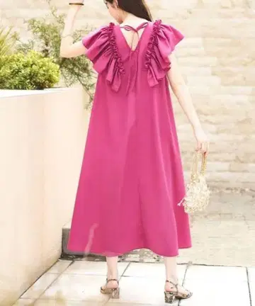세탁 가능한 숄더 프릴 A 라인 릴랙시 롱 기장 원피스 리조트