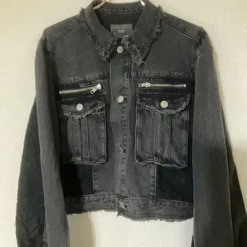 MADE 블랙 데님 자켓 프린지 디테일