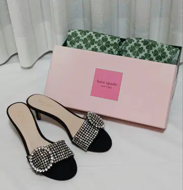 kate spade NEW YORK 비쥬 장식 블랙 뮬
