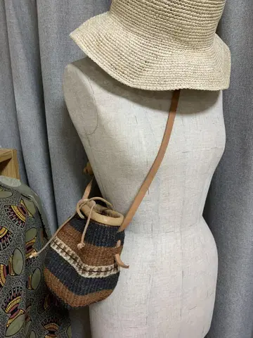 사이잘 바스켓 숄더 손잡이 가죽