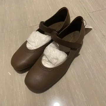 pedala 브라운 플랫 슈즈