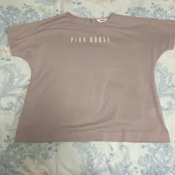 PINK HOUSE 핑크 티셔츠 뒷면 버튼
