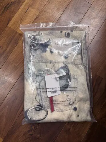 더레드스레드 S 프린트 스웨트1 토이 블루