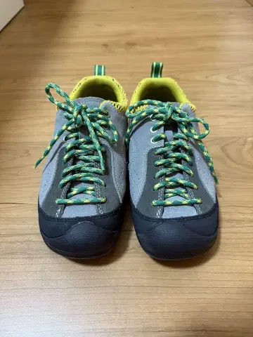 keen jasper 스니커즈