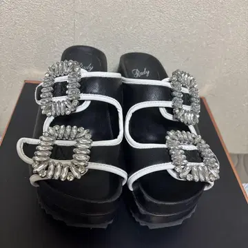 Rady 샌들 통굽 비쥬