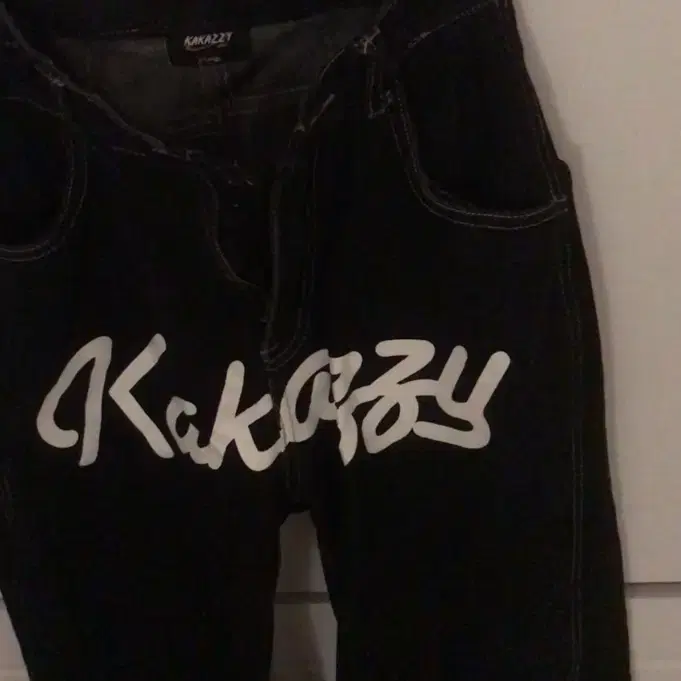 ★FANCYCLUB★ CARGO LETTERING BERMUDA PANTS Fancy club cargo lettering bermuda pants on Bunjang Global Site.