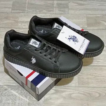 U.S. POLO ASSN. 통굽 밑창 인조 가죽 블랙 스니커즈