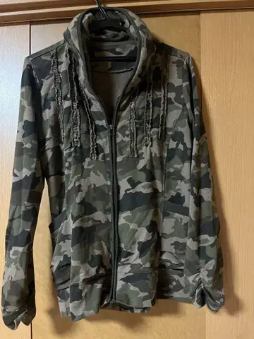 카모 패턴 후드 부착 밀리터리 자켓