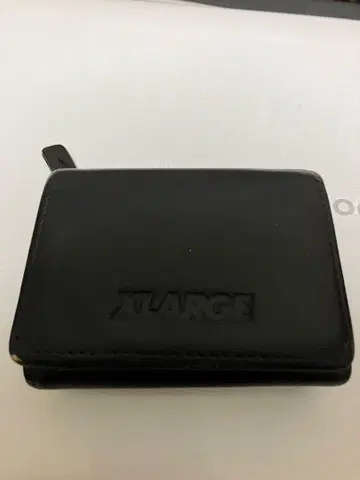 XLARGE 블랙 3단 폴더형 지갑