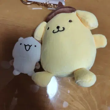 폼폼푸딩 머핀 마스코트 홀더
