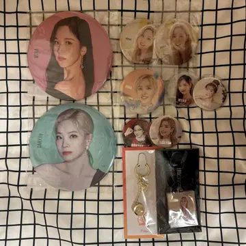 TWICE 미나 다현 캔 배치