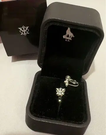 카와무라 카즈마 멘프로 귀걸이 귀걸이