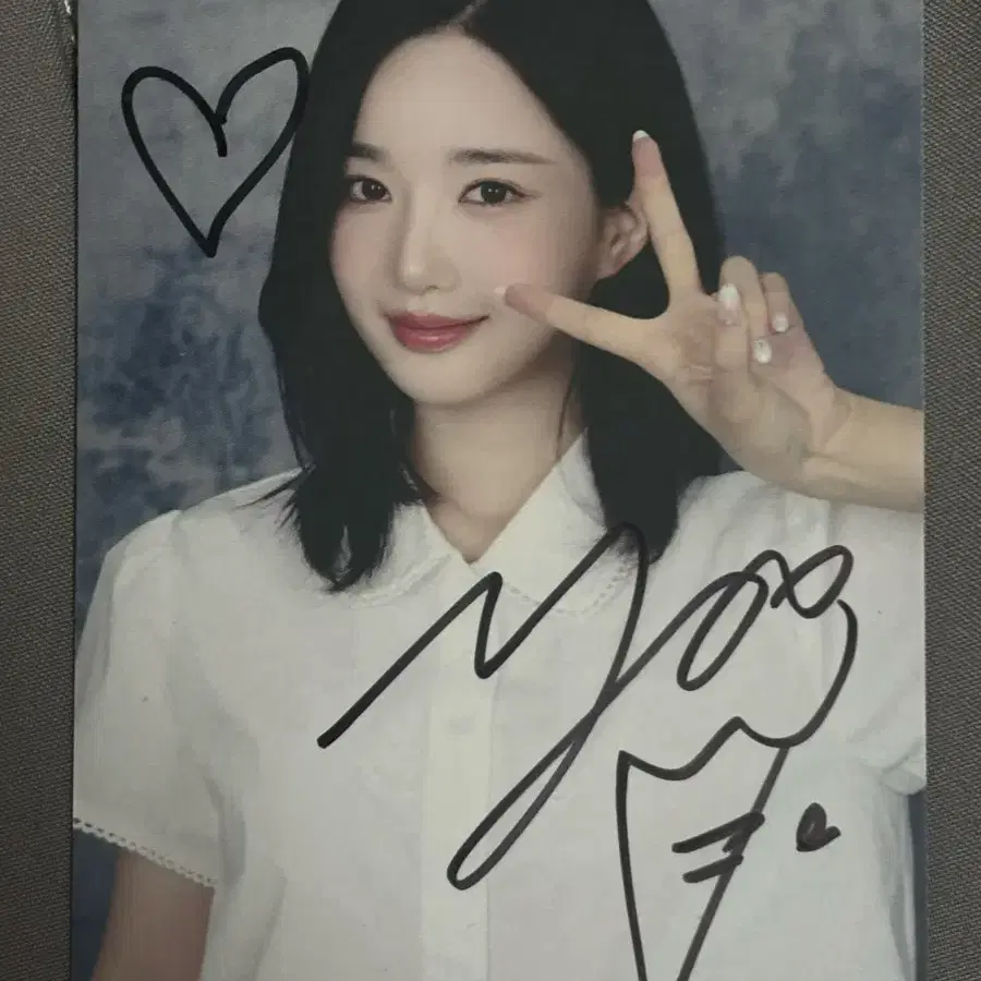 Triples Yooyeon Concert Signed Postcard Wave Gift WAV Gift