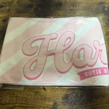 CUTIE STREET 사쿠라바 하야카 타월