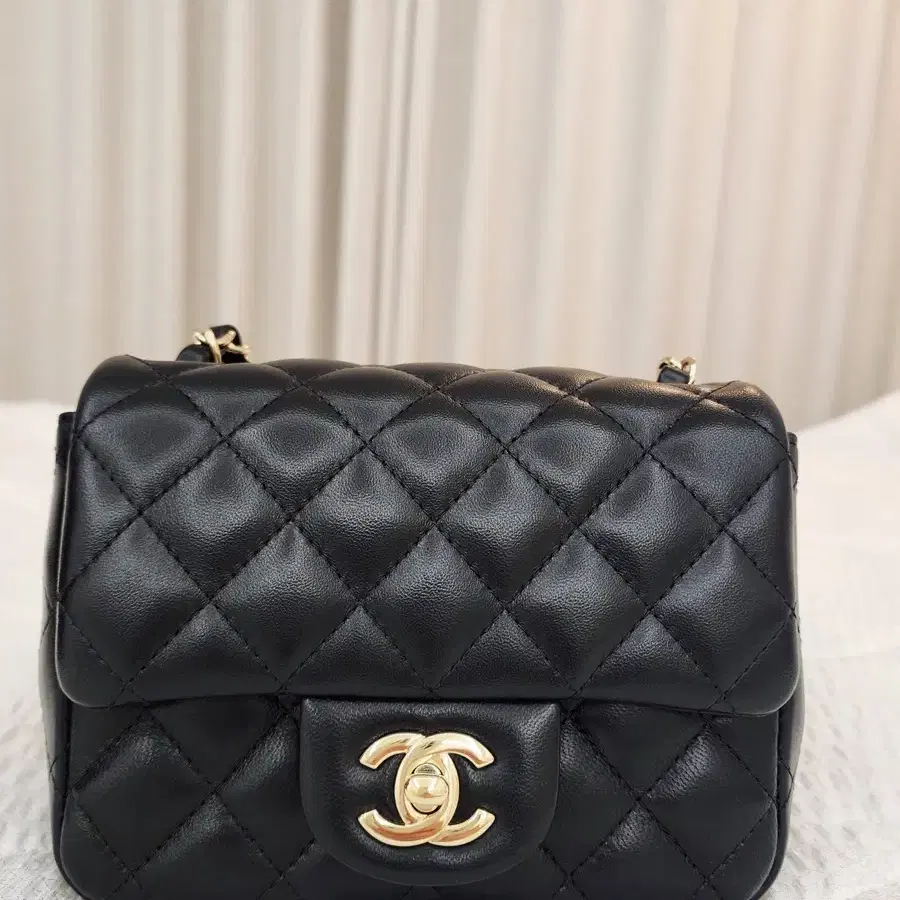 ◇FIND KAPOOR◇ Becky Bag 29 Pale Green FINDKAPOOR - EN