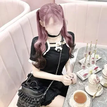 HONEY MEW 초커가 달린 더블 리본 상의 미셸 마카롱 이모