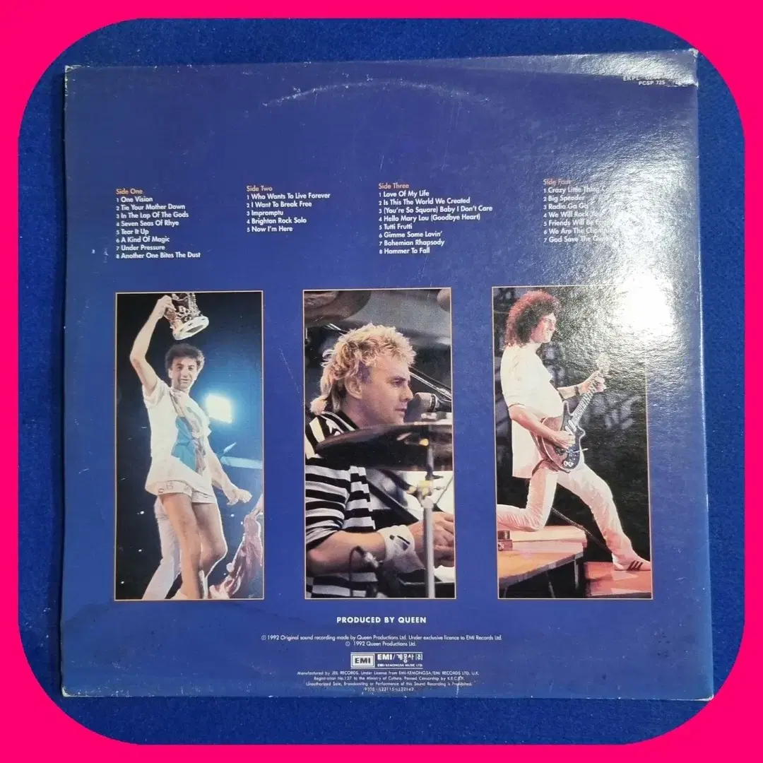 Queen LIVE AT WEMBLEY LP M/M Rare vahn on Bunjang Global Site.