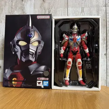 S.H.Figuarts 진골 조각 제법 그리드맨 전광 초인 그리드맨