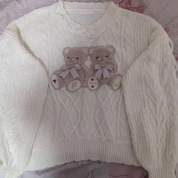 LIZLISA Twin Bears 니트 탑 곰 화이트