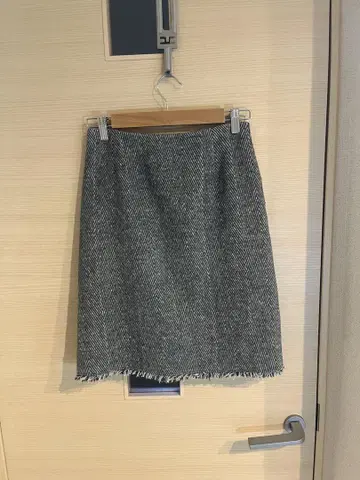 헤링본 패턴 타이트 스커트 36