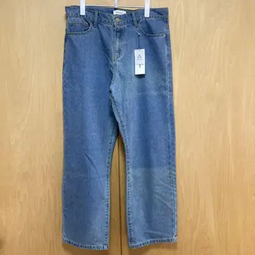 MONO-MART 색스 블루 스트레이트 데님 팬츠