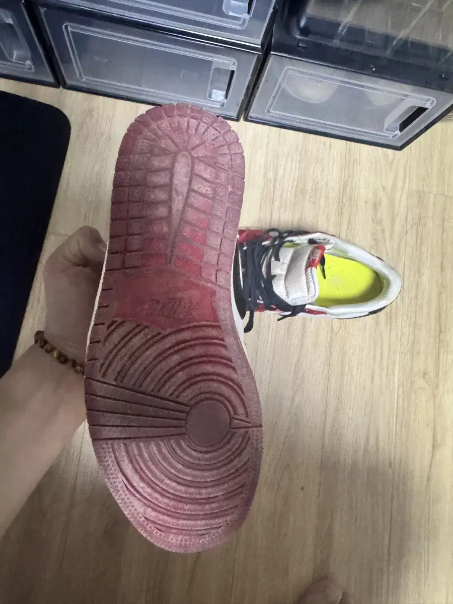Product Details - 4