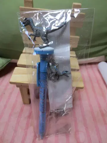 극장 한정] 쥬라기 월드 마스코트 볼펜 블루 & 베타 정품