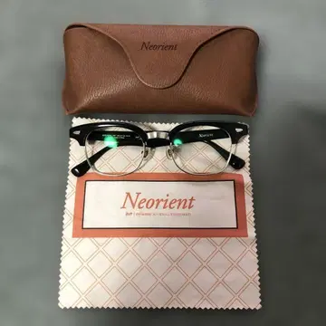 Zoff 저널 스탠다드 Neorient 클래식 안경 케이스 포함